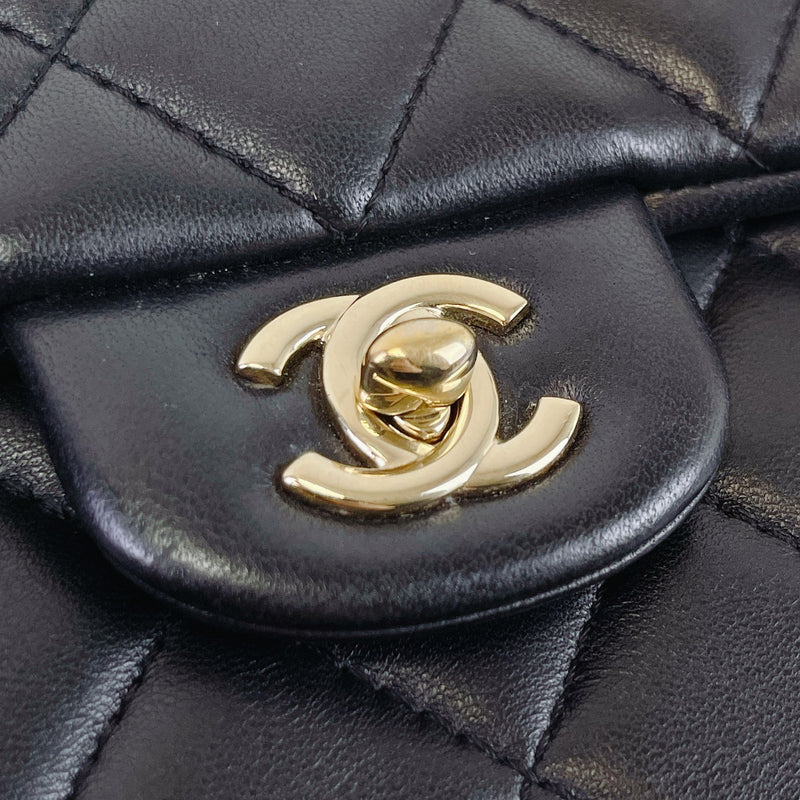 NWT 22C CHANEL Mini Square White Pearl Crush Gold Ball Flap Bag GHW Receipt eBay #40 NWT 22C CHANEL Mini Square White Pearl Crush Gold Ball Flap Bag GHW Receipt eBay